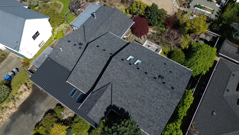 Roofing project photo 7