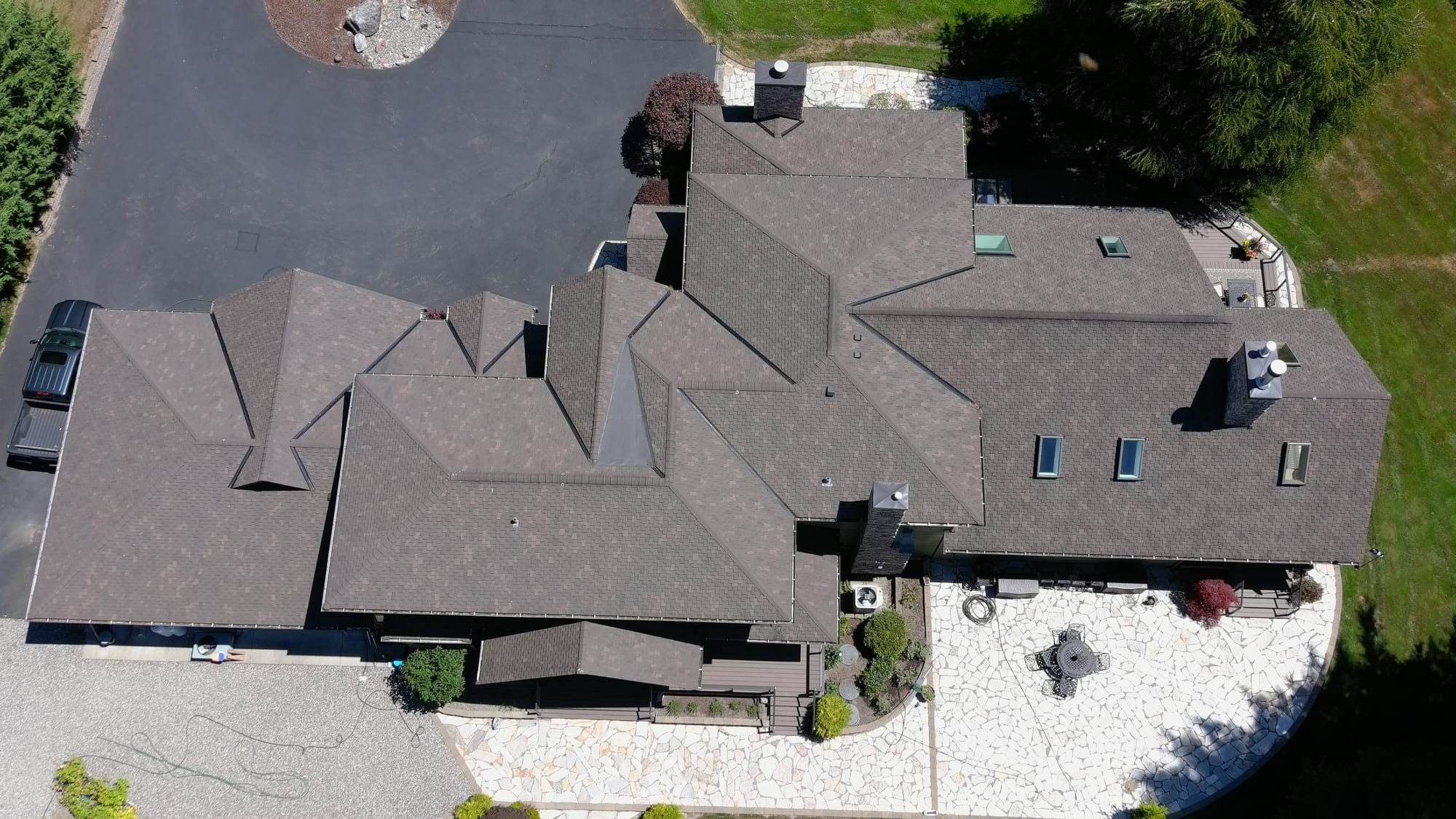 Asphalt roofing photo 2
