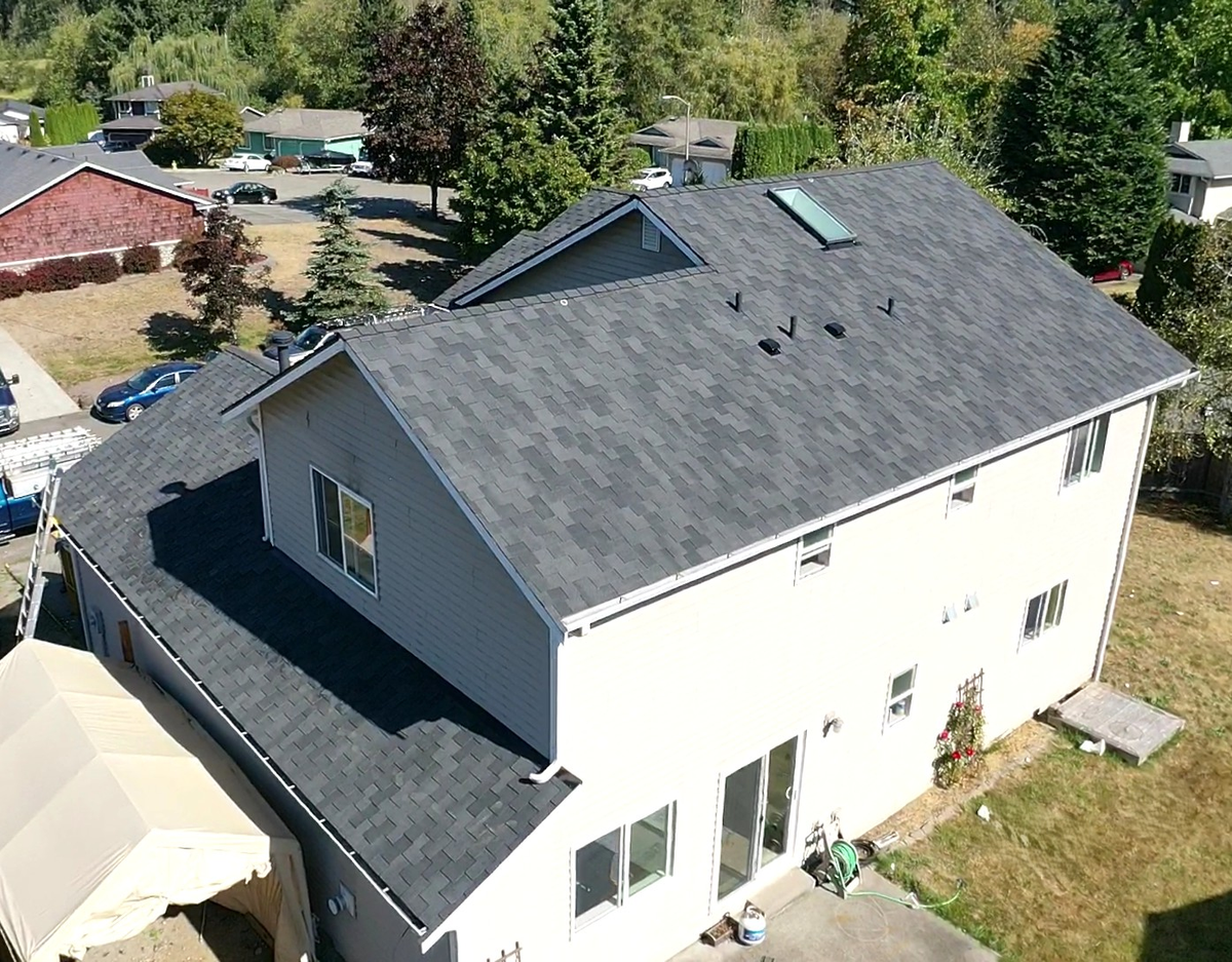 Asphalt roofing photo 5